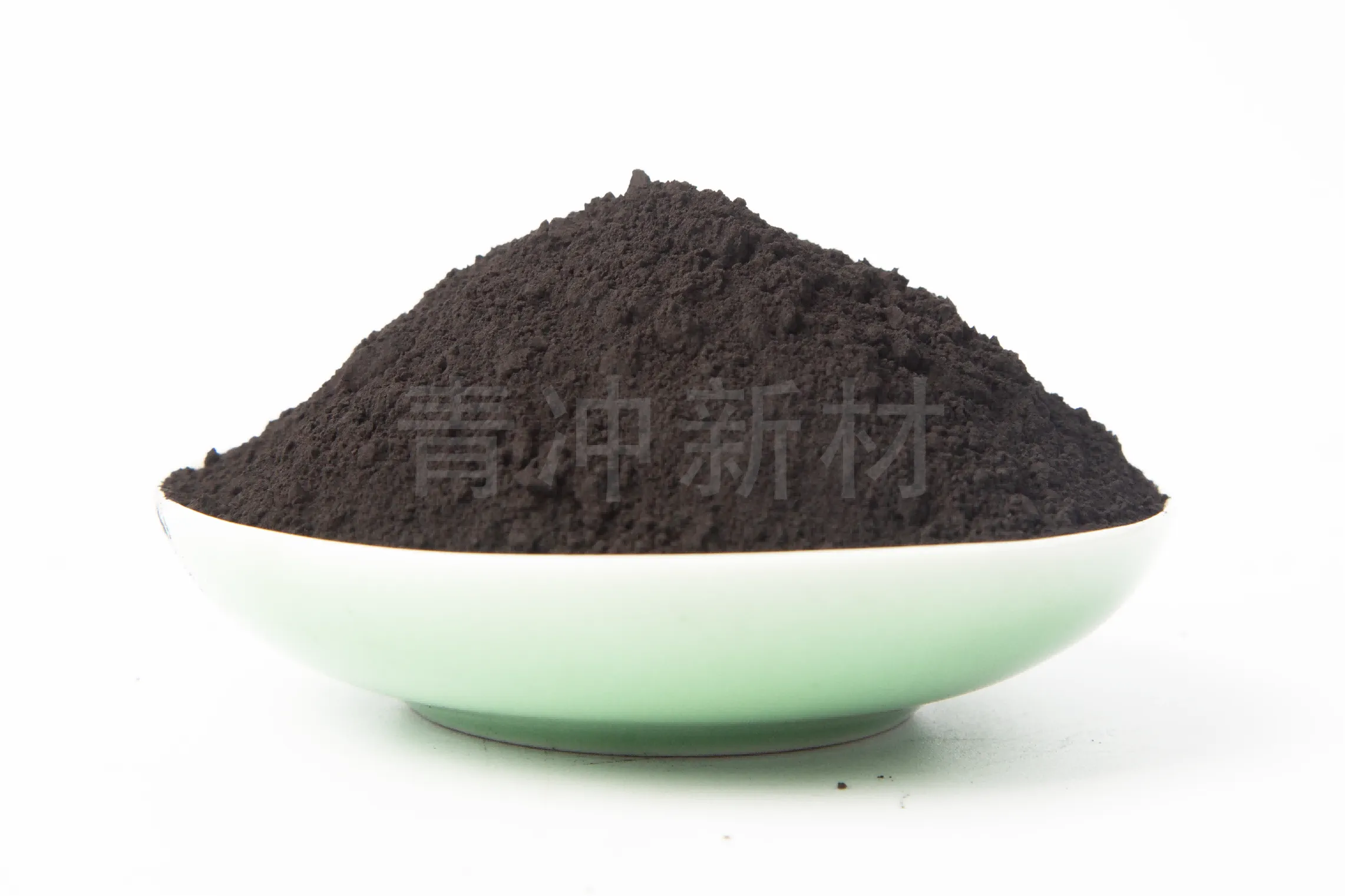Décharge de poudre de manganèse (MnO₂）3